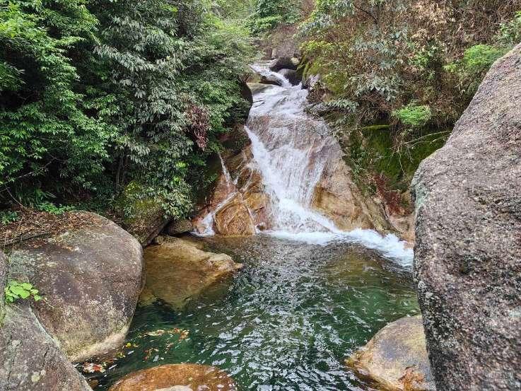 孙坚回应回陕西搭棚办流水席:跟大家互动很开心,嫽扎咧