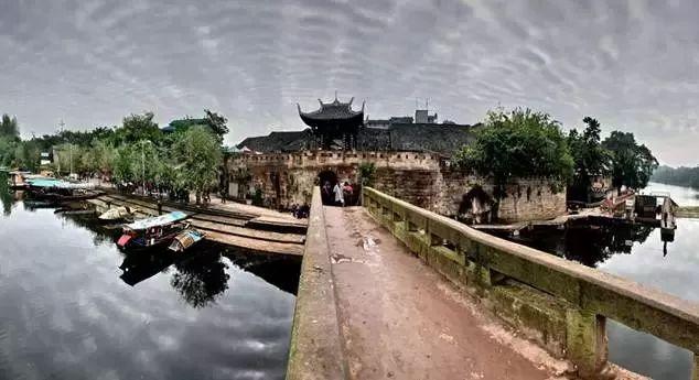 小红帽找不同